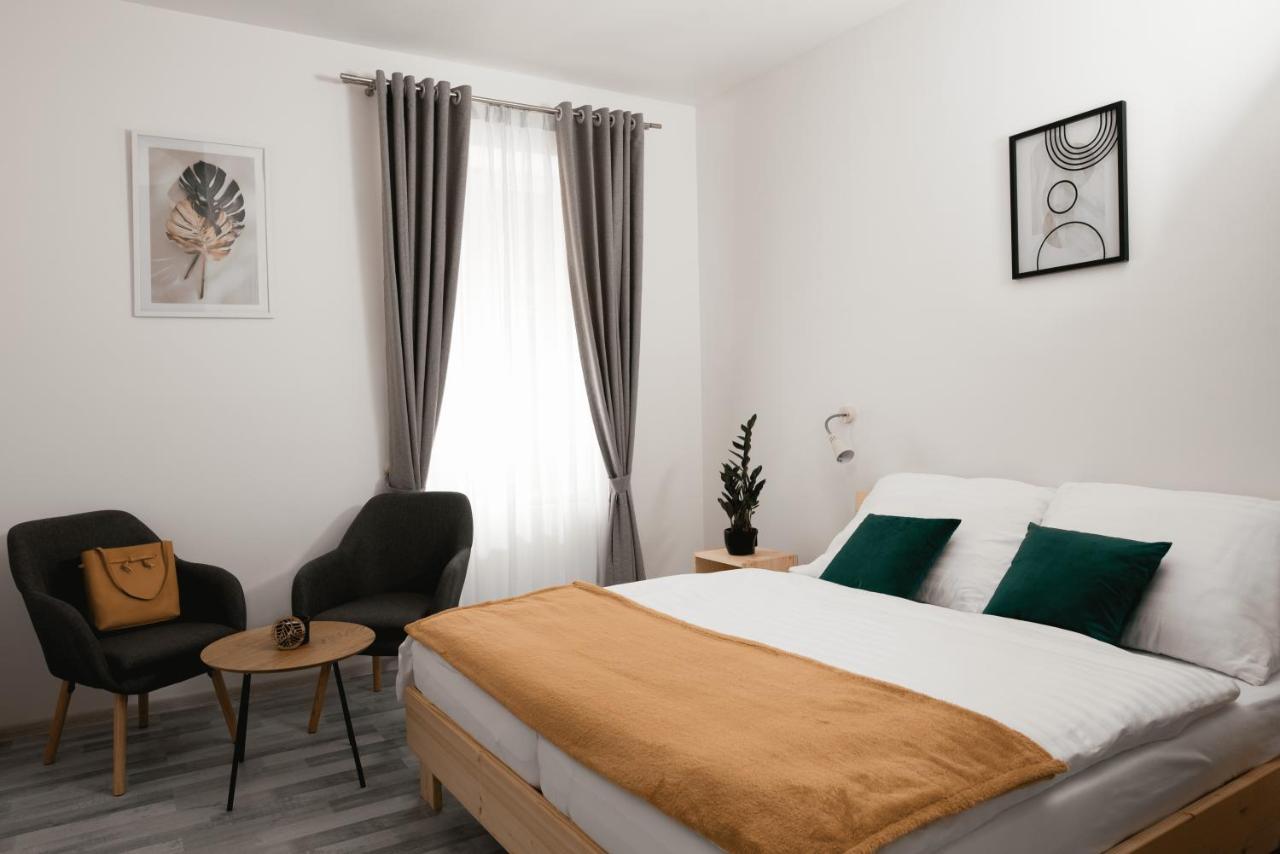 Guest house Moveinn Prague